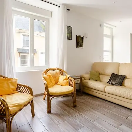 3 Pers Pasteur Sur Sarthe Centre * Noyen-sur-Sarthe