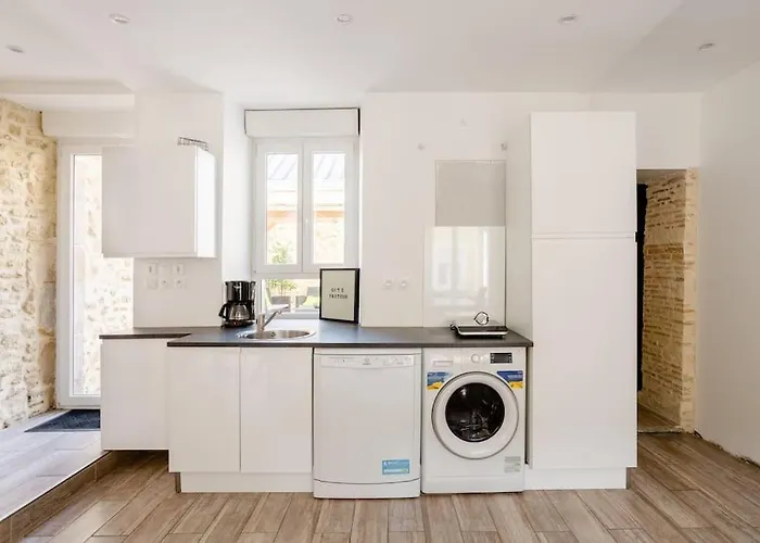 펜션 3 Pers Pasteur Sur Sarthe Centre *